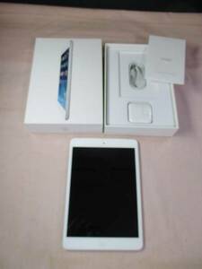 鶯】　Apple au iPad mini Retina Wi-Fi Cellular 16GB Silver ME814JA/A　中古美品