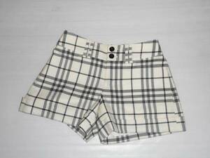  genuine article * Burberry Blue Label check pattern short pants 36 (3F 11