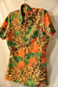 Короткая -насыщенная рубашка Aloha винтажная одежда 100 % полиэфирная тонкая талия сжимается xs размер бесплатная доставка