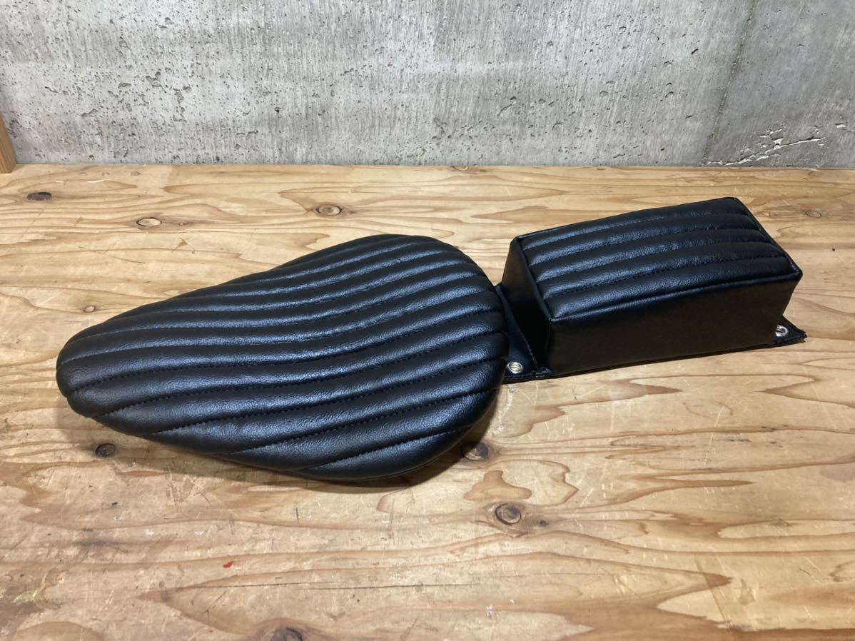 ソロシート ピリオンパッド VTG BK 新品 トライアンフ 883 タック