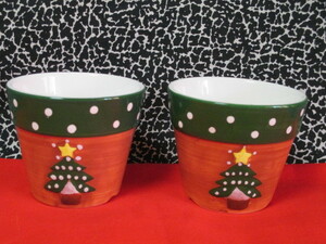 ★クリスマスツリー　植木鉢　艶有り陶器　手作り　小物入れ　ファンシー雑貨　2個セット　新品美品