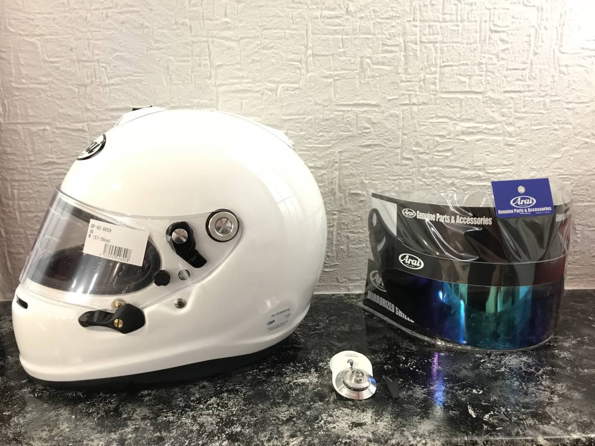 格安新品 オプショナル豊和アライ ヘルメット GP-5W 8859 4輪レース用
