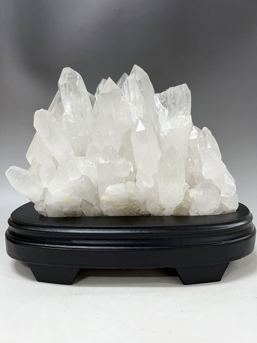 水晶クラスター（５．７キロ） - 970universal.com