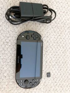 PS Vita16Gメモリーカード付属。