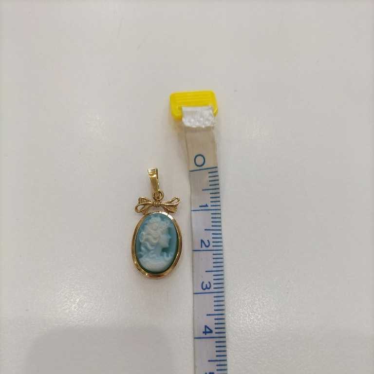 ひし型 オパールとオニキスのカメオペンダントトップ 18K YG - 通販