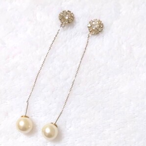 プラスチックパール ピアス