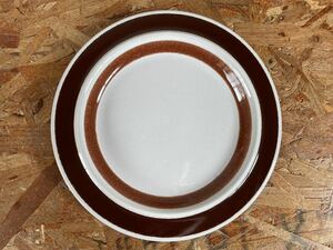 ARABIA アラビア Rosmarin ロスマリン プレート φ20cm 北欧 ヴィンテージ テーブルウェア ブラウン 茶色 お皿 食器 陶器