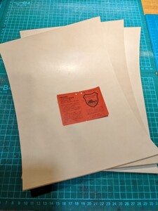 栃木レザー ピットヌメ革 A4 1.5mm ナチュラル 3枚セット