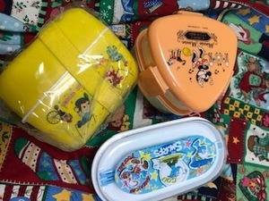 おにぎり弁当☆弁当箱3点セット☆スマーフ2段弁当☆ミニーマウス☆不二家ペコちゃんポコちゃん☆非売品あり