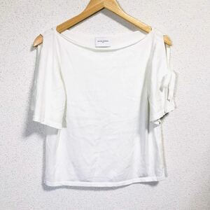 F5319db UNITED ARROWS｜ユナイテッドアローズ　半袖カットソー　S位 ホワイト　レディース　デザインTシャツ　肩開き　可愛い　シンプル