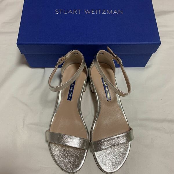 サンダル STUART WEITZMAN 23.5㎝ シルバー