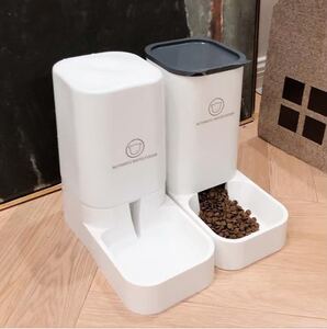 ペット用 餌やり器 給水器 重力式 2個セット 猫 犬【216】