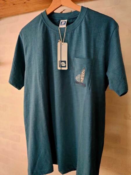 HANG TEN T-shirt