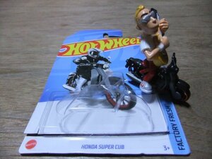 所さん☆トコロさん　Ｈｏｔｗｈeeｌs　HONDA　SUPER　CUB　FACTORY　FRESH　長さ約５８ｍｍ　ホットウイール