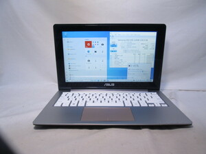 ASUS VivoBook X202E-CT3217G Core i3 3217U 1.8GHz 4GB 120GB SSD 11.6インチ Win10 Office USB3.0 Wi-Fi HDMI [82724]