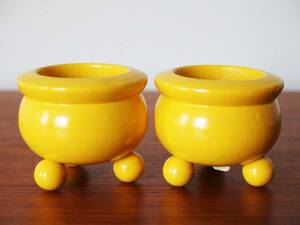  Northern Europe miscellaneous goods Sweden made Vintage & retro candle holder tradition form 2 piece set ( wooden, yellow color, Mini )