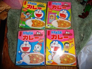 T18 未使用 ドラえもん カレー 4個セット 製造年月日:昭和63年5月17日 箱小つぶれがあります 未使用新品