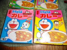 T18 未使用 ドラえもん カレー 4個セット 製造年月日:昭和63年5月17日 箱小つぶれがあります 未使用新品_画像2