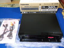 送料無料 希少 美品 動作良好 使用頻度小 東芝VARDIA DVDレコーダー【RD-S304K】 元箱取説付 内部時計用電池新品交換済_画像3