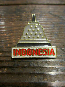 ピンバッチ　インドネシア　トラベル　ボロブドゥール　世界旅行　INDONESIA　ピンバッジ