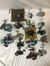 ☆W045☆釣具 リール 17点まとめて ハンドル無し含 DAIWA ダイワ SHIMANO シマノ SILSTAR OLYMPIC SZM RYOBI リョービ 他 スピニングリール_画像1