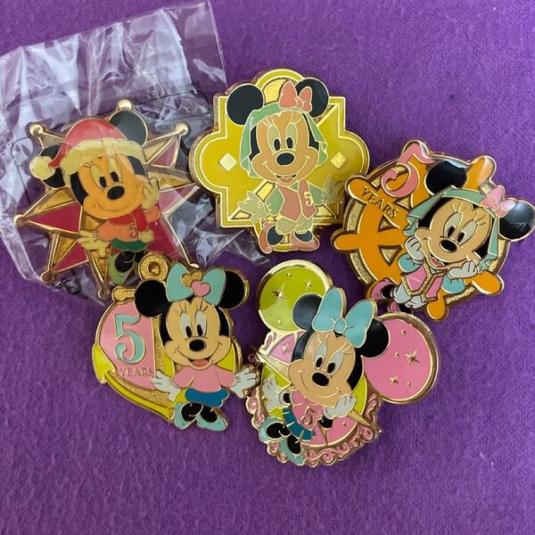 ディズニーシー 5周年 ミニー ピンバッジ セット