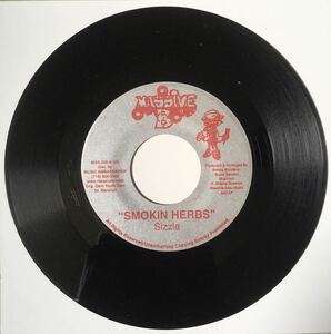 [Rah Rah Riddim] Sizzla - Smokin Herbs / Massive B Reggae Dancehall Foundation / 7インチレコード