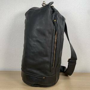 定価約7万円　土屋鞄　ポンサック　ショルダーバッグ ワンショルダーリュックサック　本革　ブラック　黒