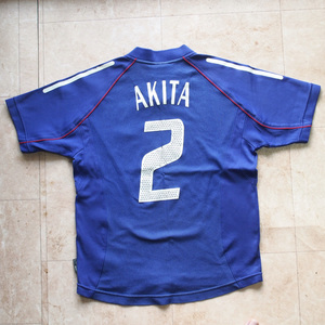 送料210円 2002ワールドカップ サッカー日本代表ユニフォーム 背番号2 秋田 AKITA ジュニア用150cm