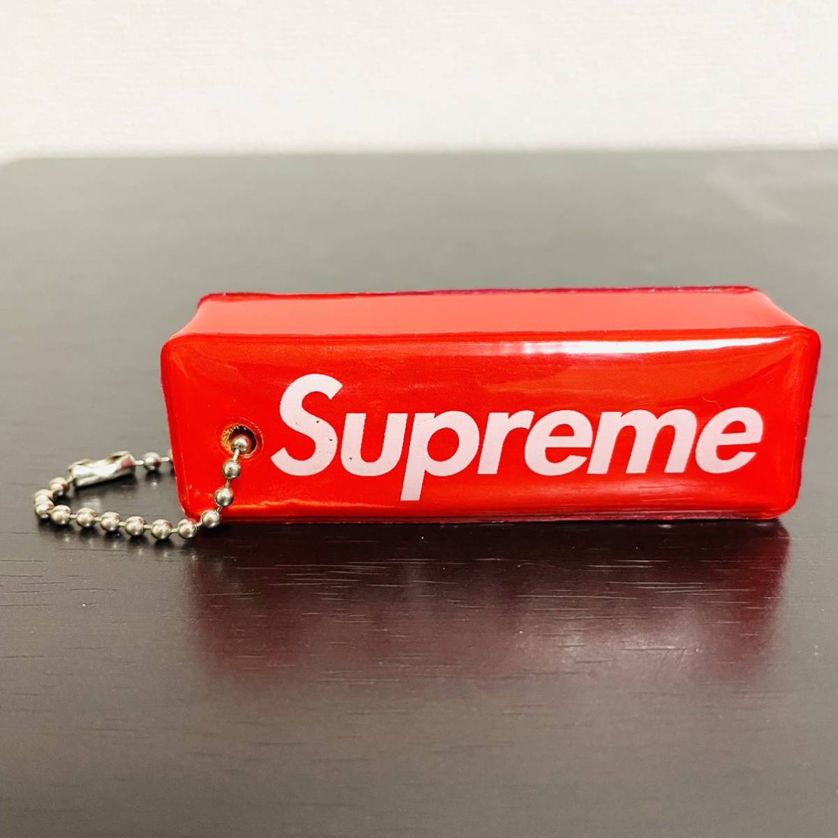 ヤフオク! -supreme puffy keychainの中古品・新品・未使用品一覧