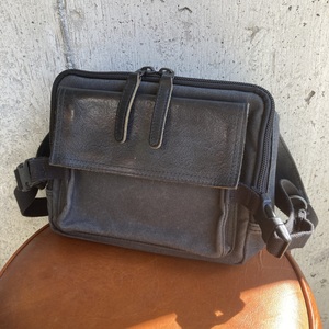 PORTER YOSHIDA FIELD Waist Pouch Body Bag ポーター 吉田カバン フィールド ウエストポーチ ボディバッグ ブラック ポケット多数 マチ広