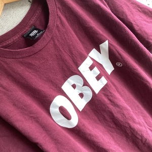 U.S Skater Used Clothing 90's OBEY Logo T-Shirt アメリカ スケーター古着 90年代 オベイ ロゴ Tシャツ M size ボルドー SK8