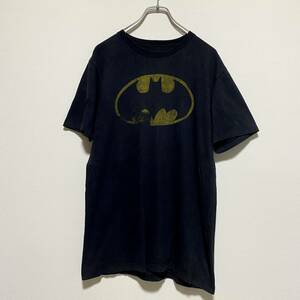 アメリカ古着　BATMAN　バットマン　DCコミック　ロゴプリント　ブラック　黒　コットン　【D8】