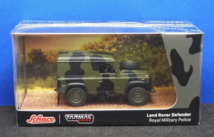 1/64 ターマック×シュコー ランドローバー・ディフェンダー（カモフラージュ）Land Rover Defender Royal Military Police ●