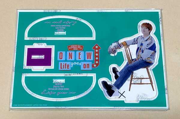 ONEW Japan 1st Concert Tour 2022 〜Life goes on〜 ゆらゆらアクリルスタンド グリーン オニュ オンユ SHINee グッズ ソロコン アクスタ