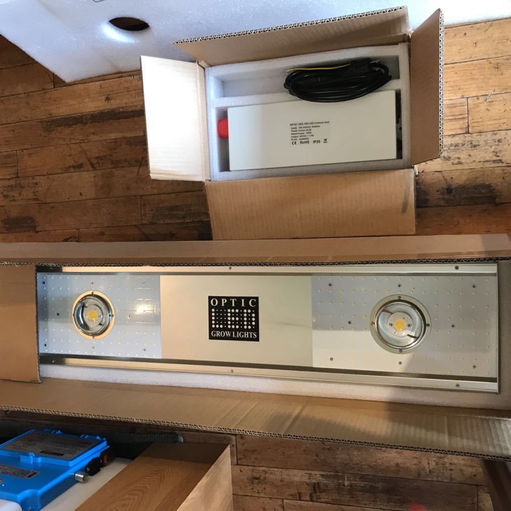植物育成 LEDライトの値段と価格推移は?|25件の売買情報を集計した
