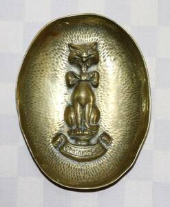 真鍮　チェシャ猫のトレイ／飾り皿　イギリス製　 不思議の国のアリス　中古品　ヴィンテージ　英国　猫