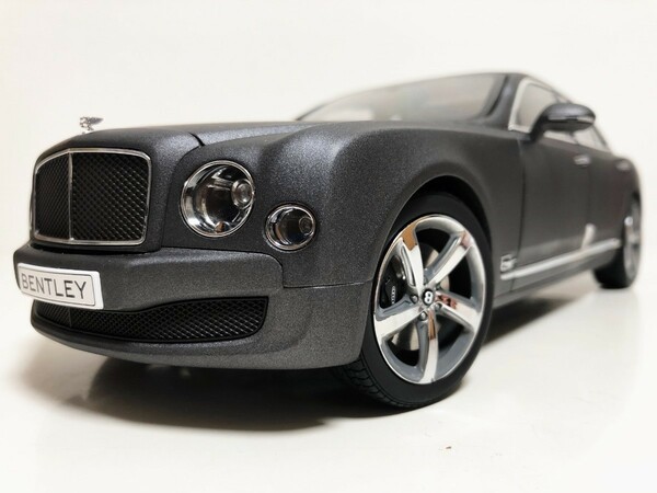 Kyosho京商/'15 Bentleyベントレー Mulsanneミュルザンヌ Speedスピード 1/18 マットグレー 