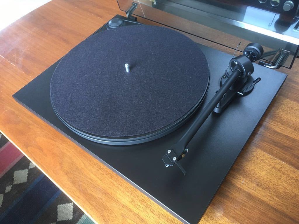 春バーゲン☆特別送料無料! pro-ject ESSENTIAL Pro−Ject 3