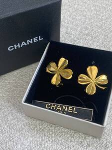 3811 480円~ 中古品 CHANEL/シャネル クローバー イヤリング ゴールド アクセサリー 箱付き