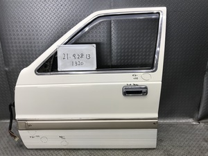 ★S12A　三菱　デボネア V　ロイヤル　平成2年　純正　フロント 左 ドア パネルAssy　M284　W92 白 スーパーポーラホワイト★