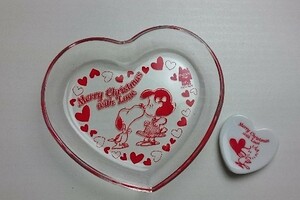 スヌーピータウンショップ　有楽町マルイ催事限定　Merry Christmas with Love　ハートガラス小皿&箸置 送料無料 限定品 PEANUTS 小皿 箸置