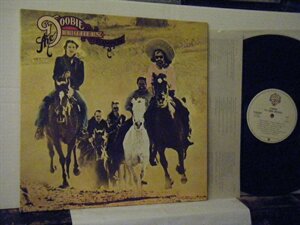 ▲ダブルジャケLP DOOBIE BROTHERS ドゥービー・ブラザーズ / STAMPEDE 国内盤 ワーナー P-6538W◇r40702