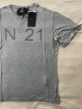 XS新品 N°21 メンズ ブランド ロゴ Tシャツ 半袖 カットソー ヌメロヴェントゥーノ size XS N21 ヌメロ グレー_画像5