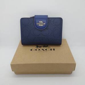 未使用 COACH 二つ折り財布 C4768 パフォレイテッド アウトレット品