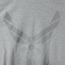 US AIR FORCE T-Shirts SMALL 2010s T119 アメリカ空軍 Tシャツ トレーニングシャツ フィットネスシャツ 2010年製 ミリタリー_画像4