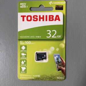 TOSHIBA MicroSDHC 32GB