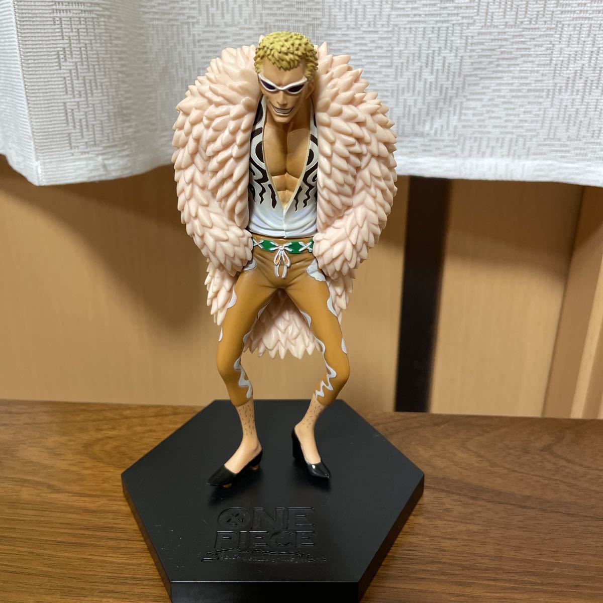 ワンピース 王下七武海 ドンキホーテの値段と価格推移は?|5件の売買