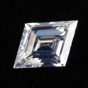 GIAレポート付! 珍しいカットのダイヤモンド ルース　菱形 ロンボロイド 0.50ct Hカラー SI1 天然ダイヤモンド