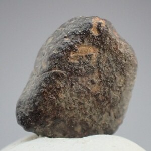 モロッコ王国 / アルジェリア民主人民共和国産 North West Africa 869 石質隕石 原石 1.0g 天然石 隕石 鉱物標本 NWA869 メテオライト